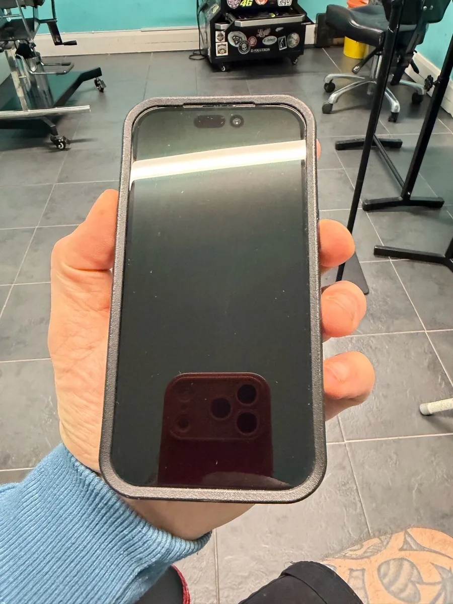 IPhone 15   “128gb - Image 4