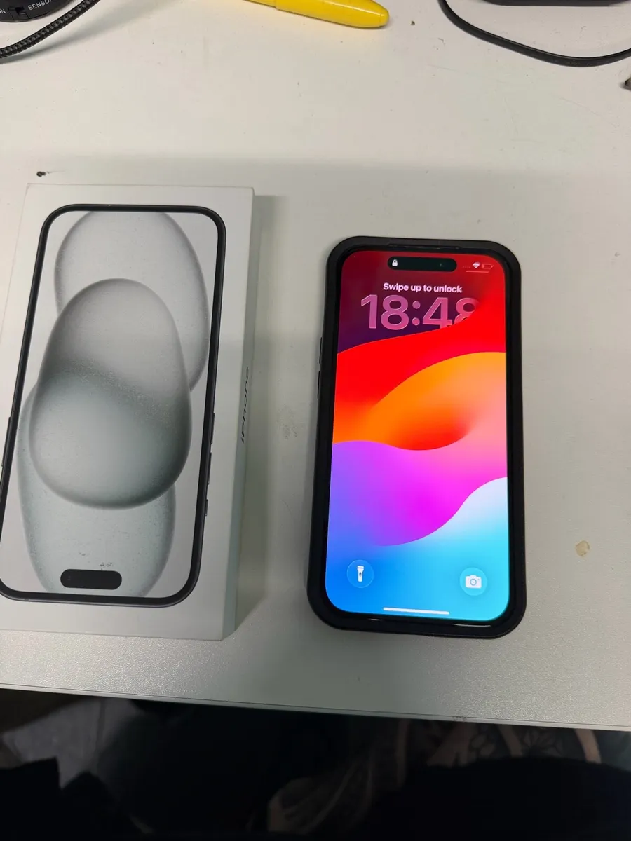 IPhone 15   “128gb - Image 1