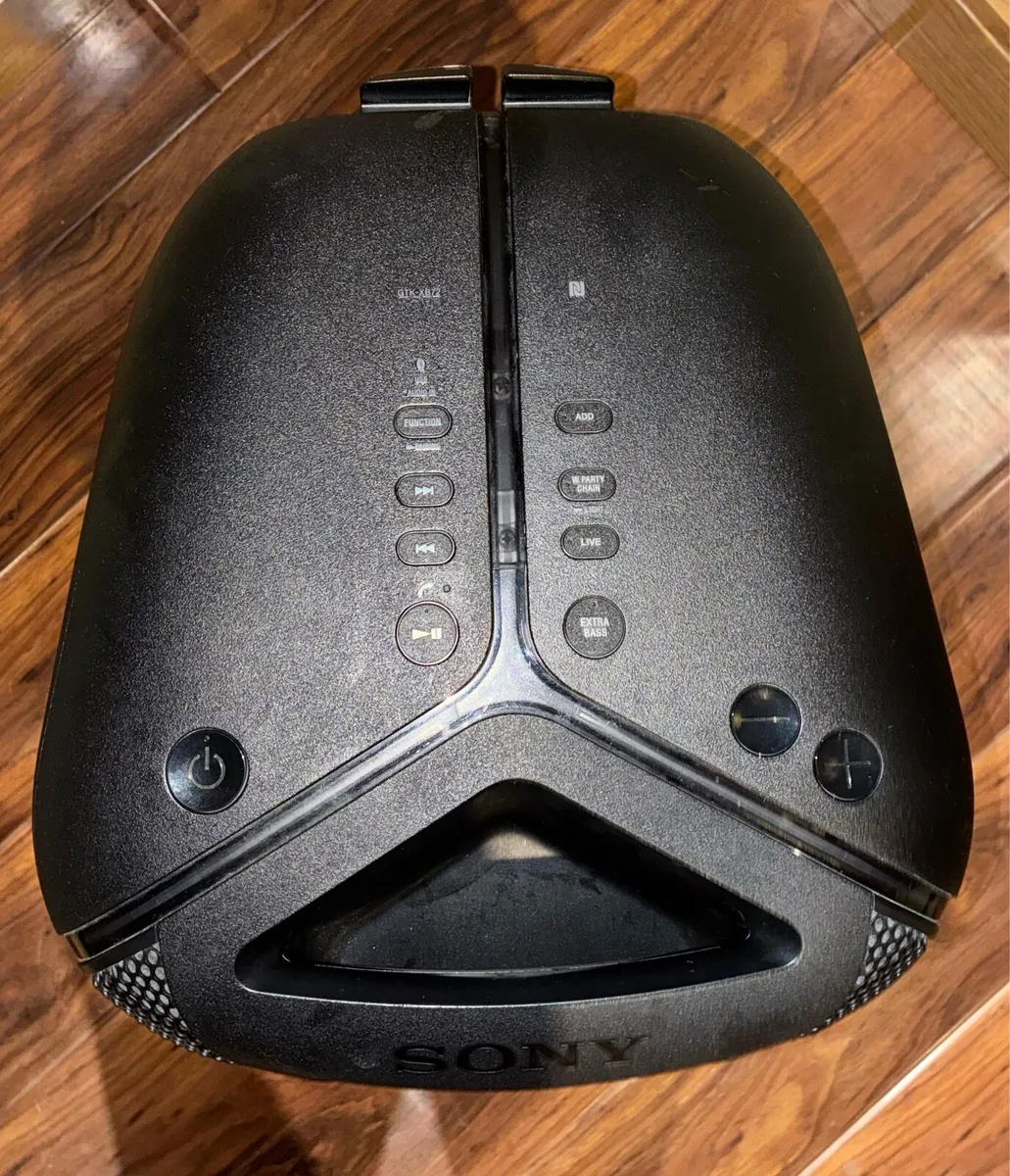 Sony GTK-XB72 Bluetooth speaker - 350 New /sell250 - Image 4
