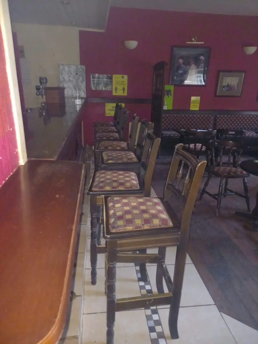 Pub furniture - Image 1