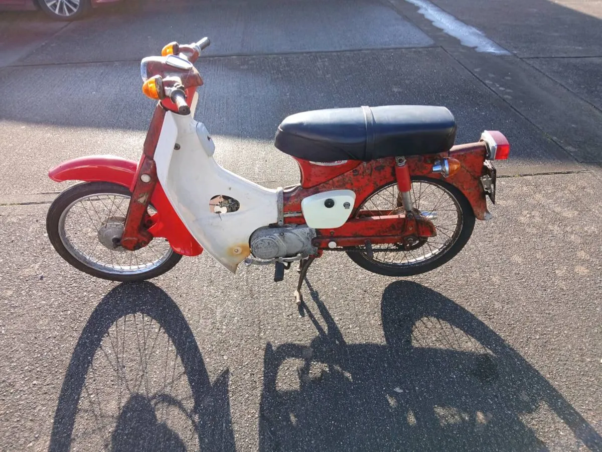 Honda C50 - Image 1