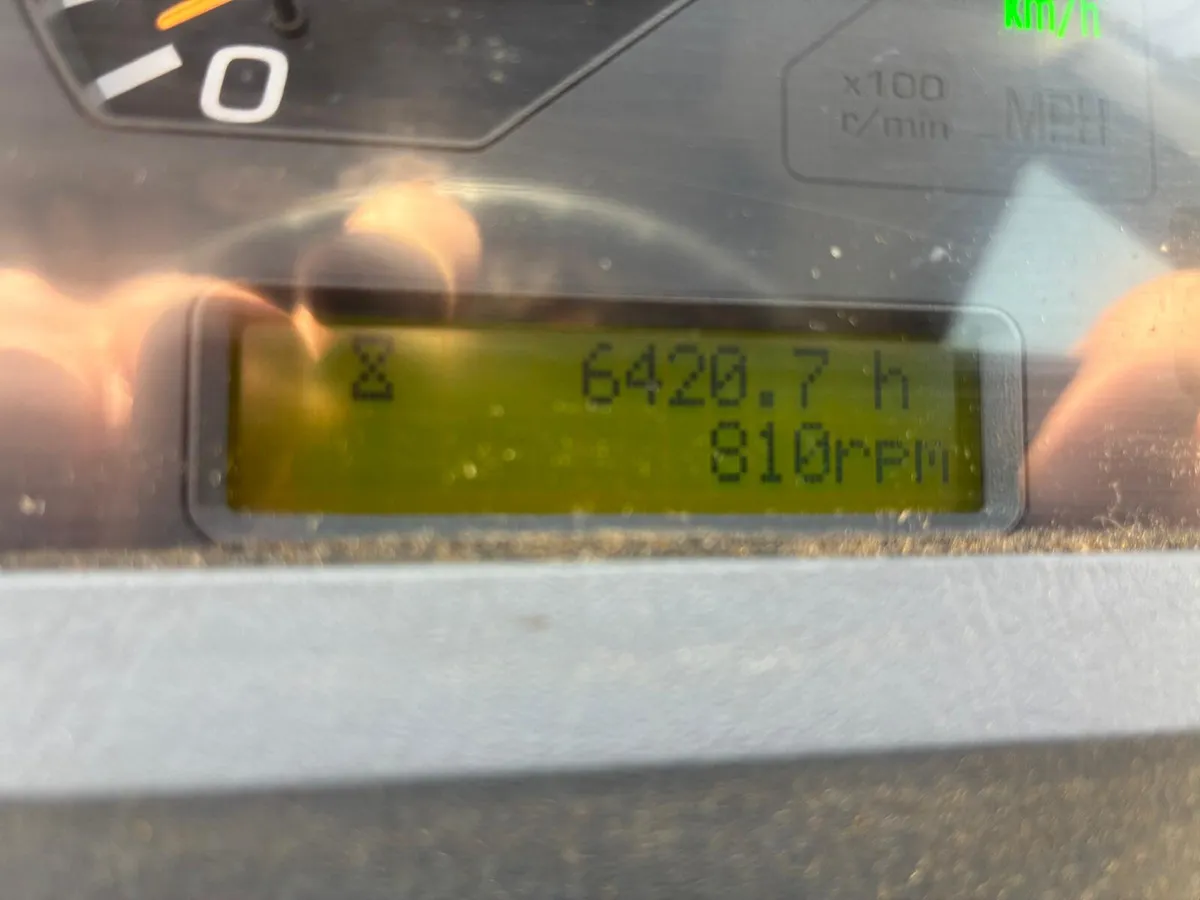 Komatsu WA200PZ-6 - Image 4