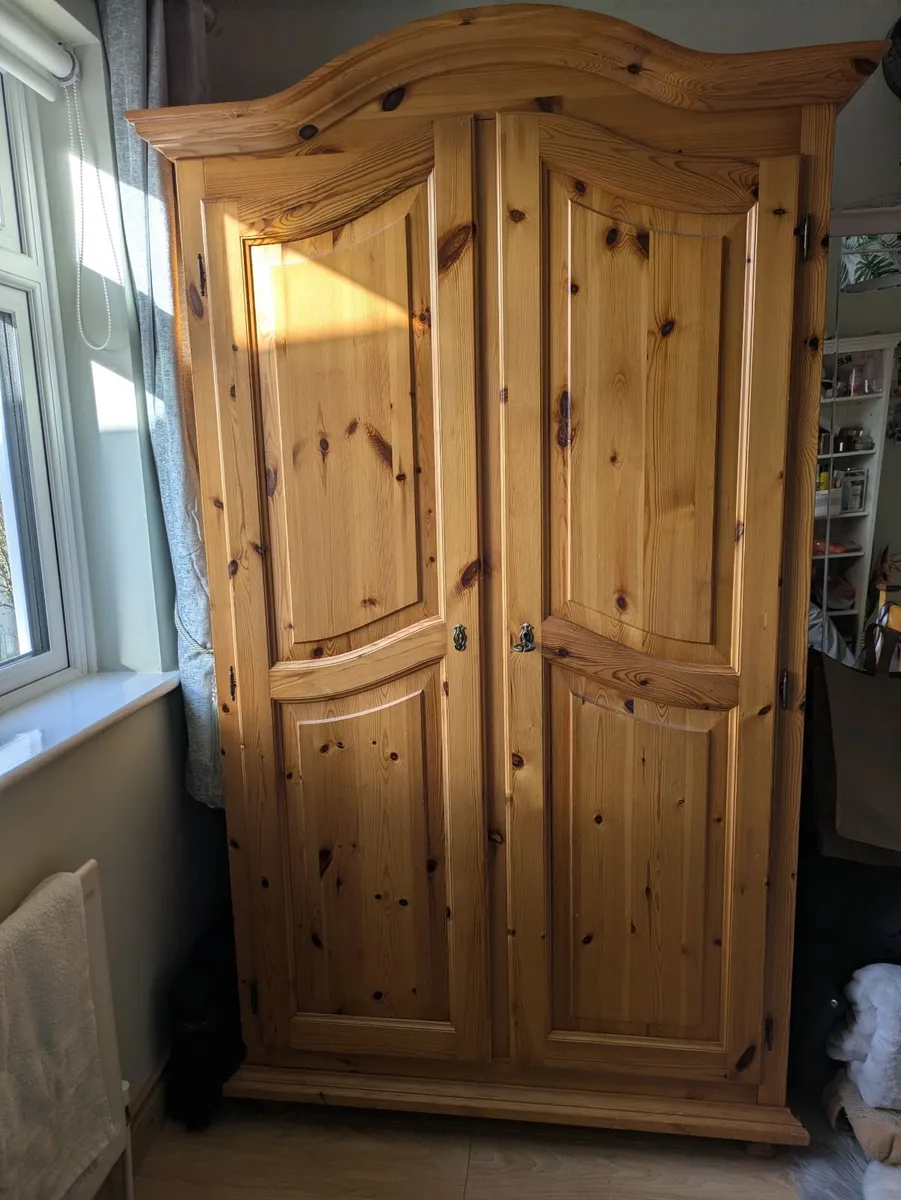 Bedroom Wardrobe - Image 3