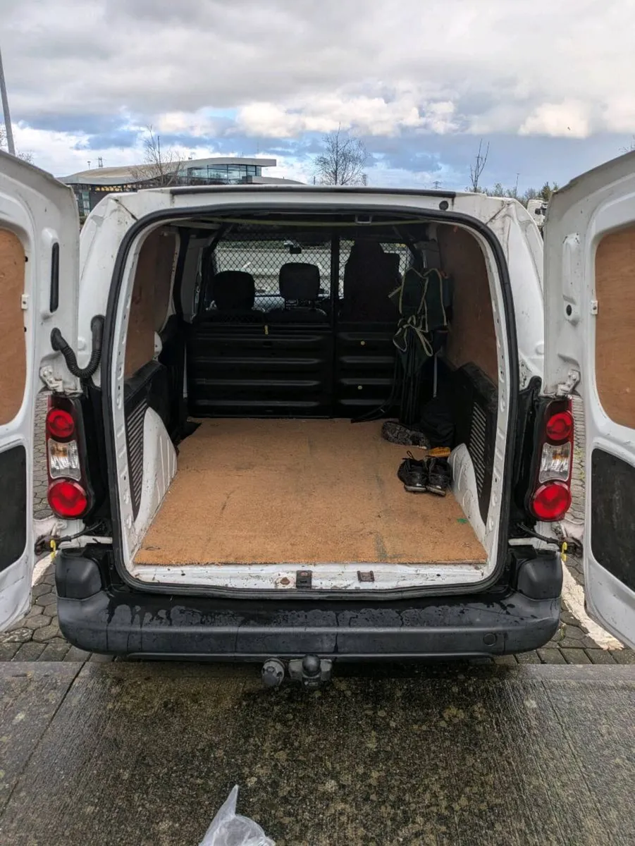 2012 Peugeot Partner - Image 3