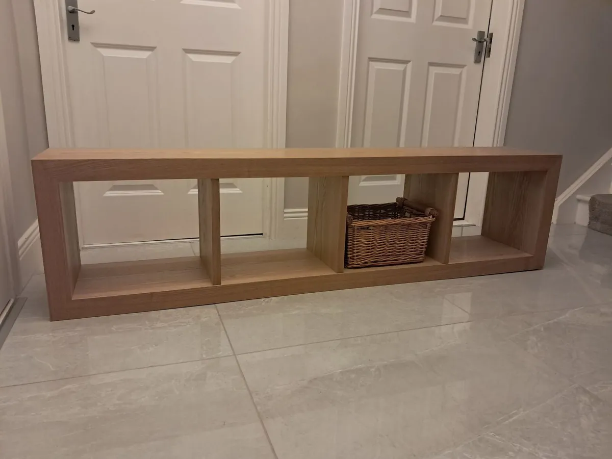 Wooden bench/shelving unit - Image 1