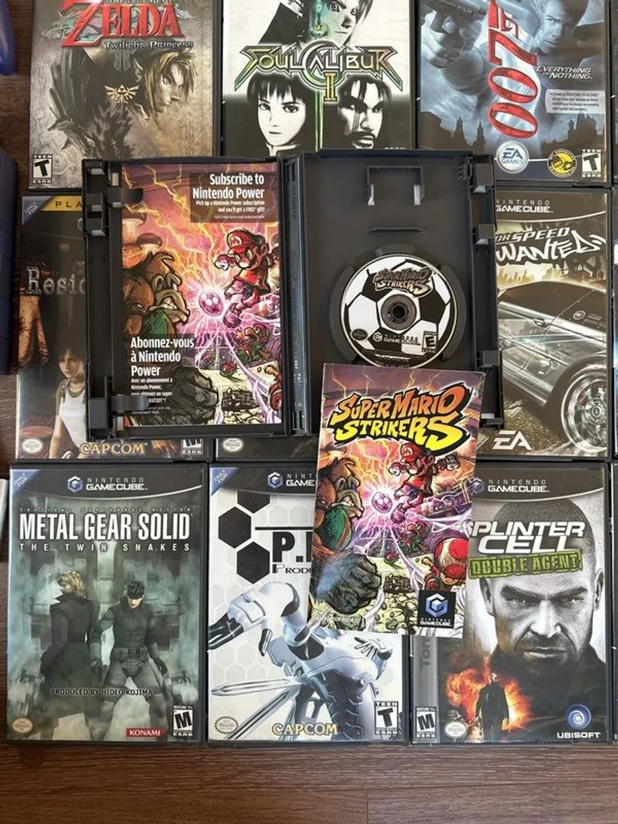 Nintendo GameCube (19 Games + 2 controllers + 2 memory cards) - Image 3