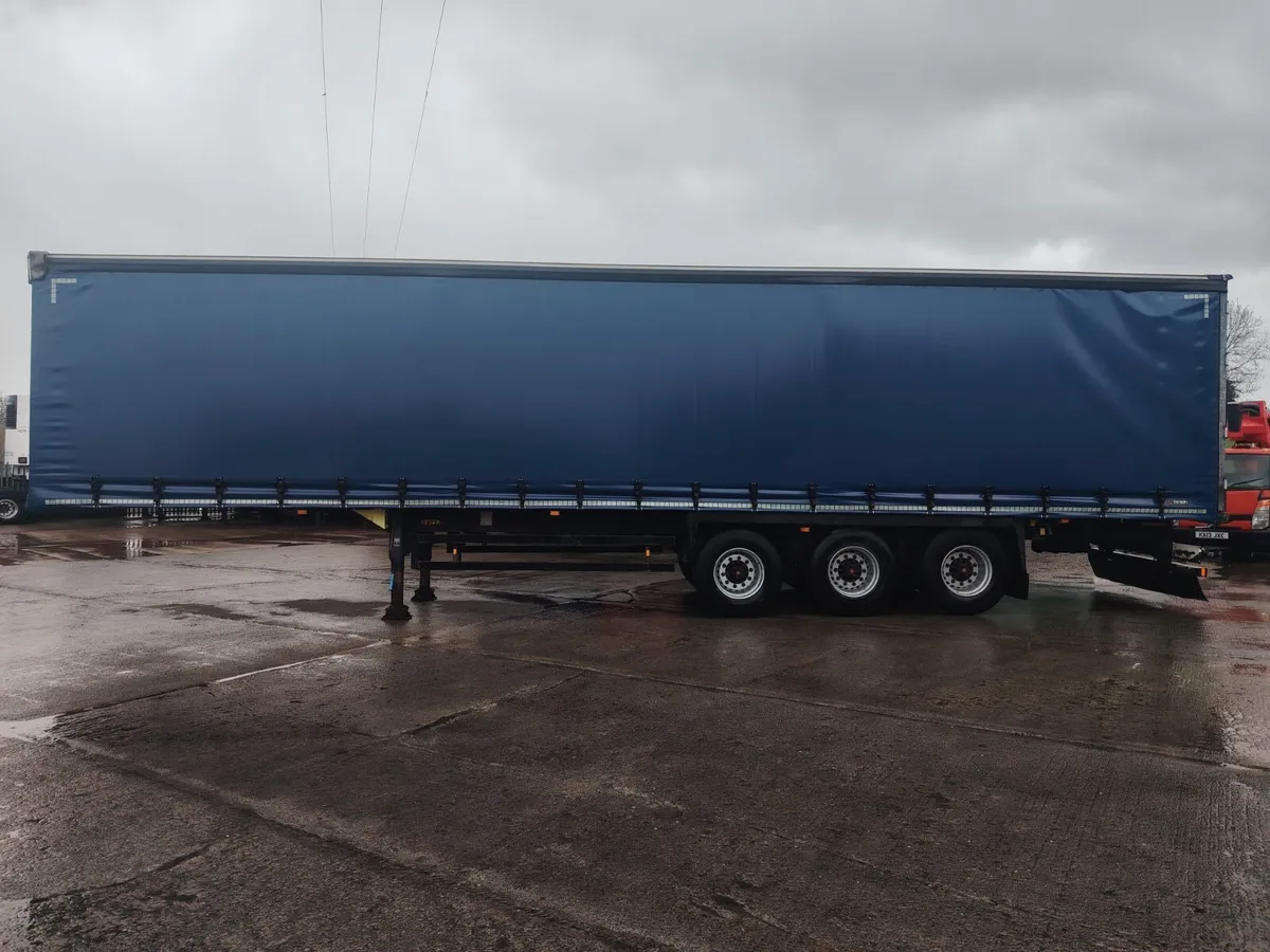 2015 Schmitz Curtainsider New curtains Drum brakes - Image 2