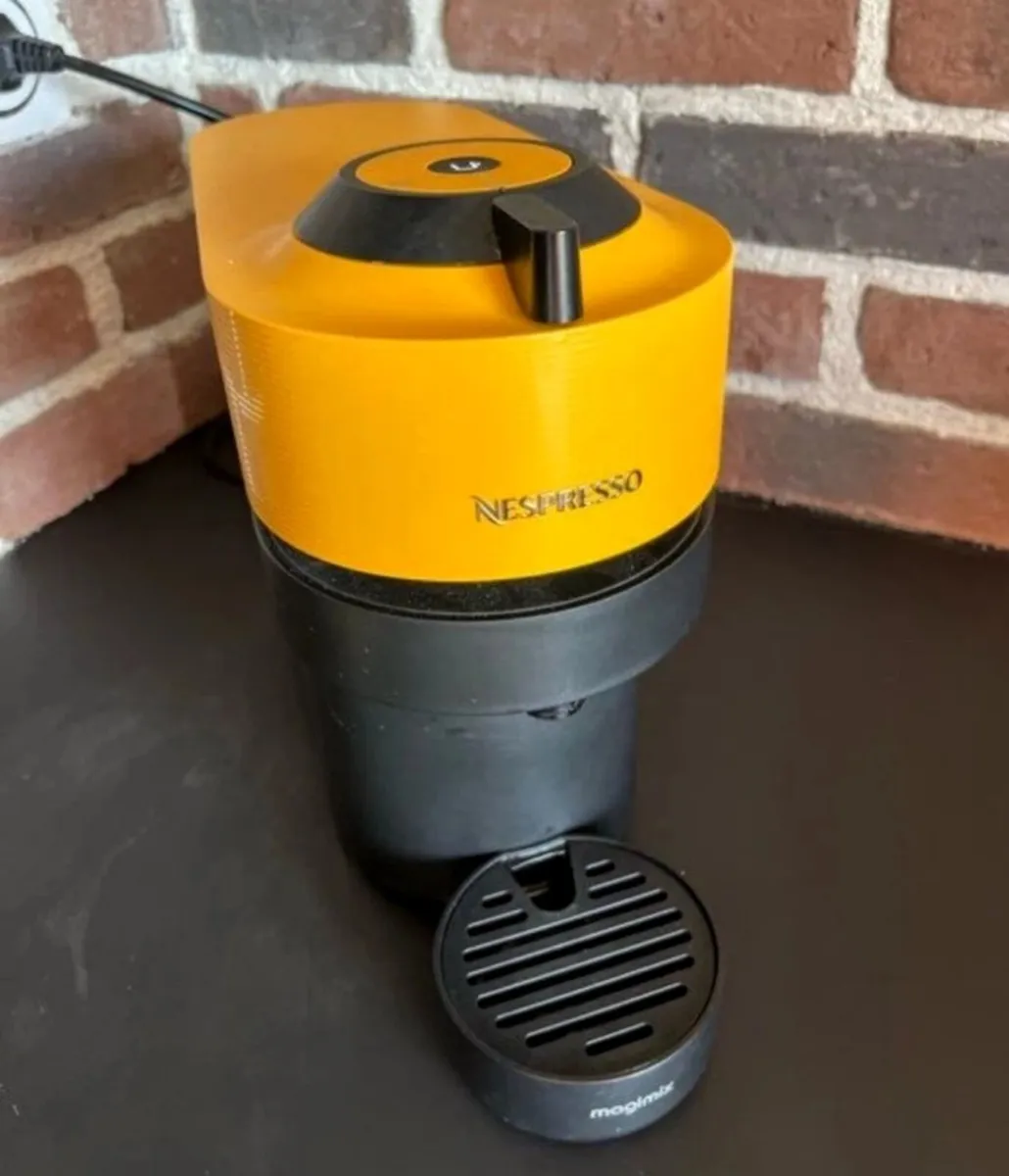 Nespresso Magimix with box - Image 1