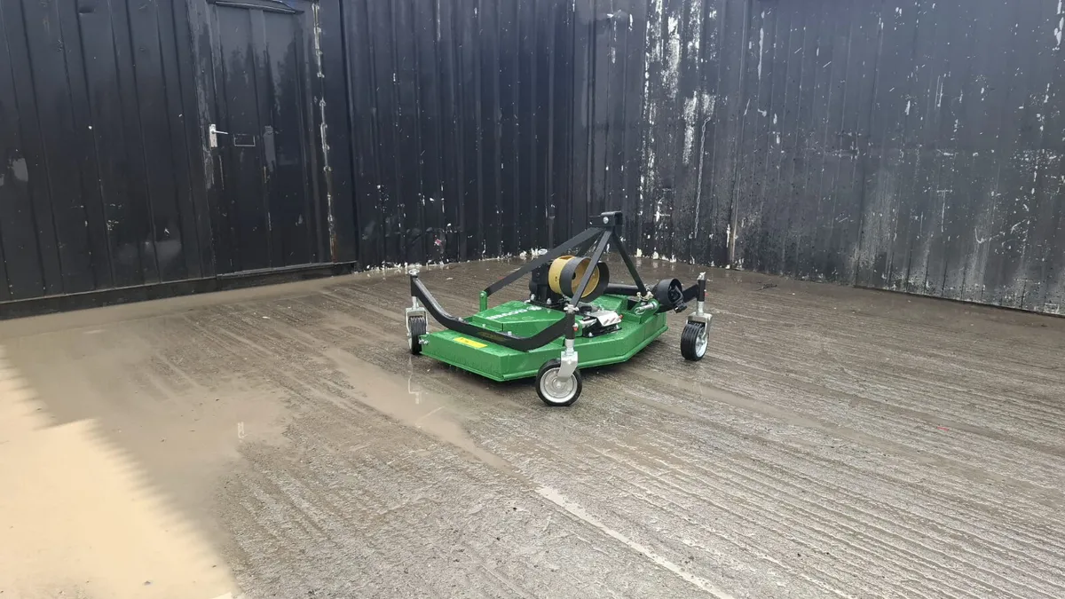 Clover 1.2m Topper  3 Point Linkage - Image 1