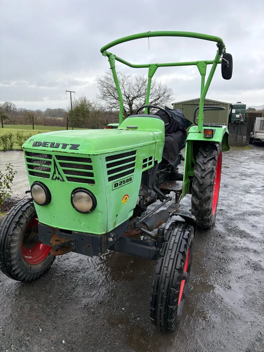 Deuzt tractor for sale - Image 1