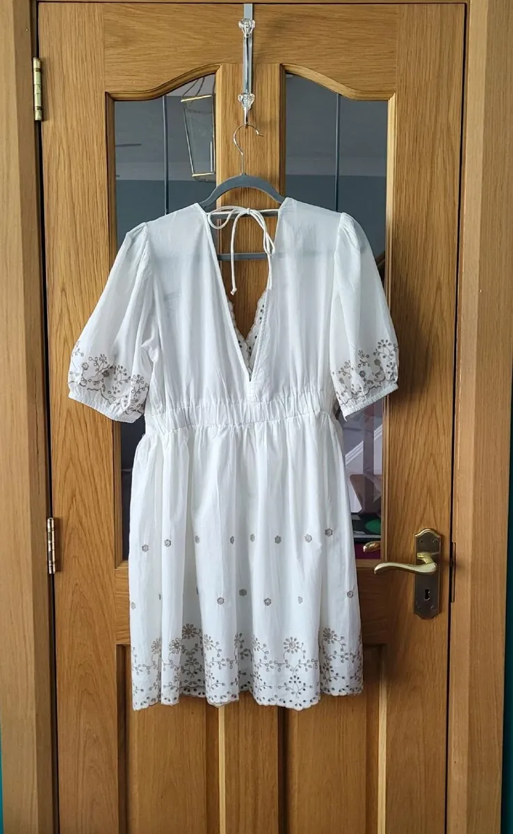 River Island dress, Size 16, BNWT - Image 3