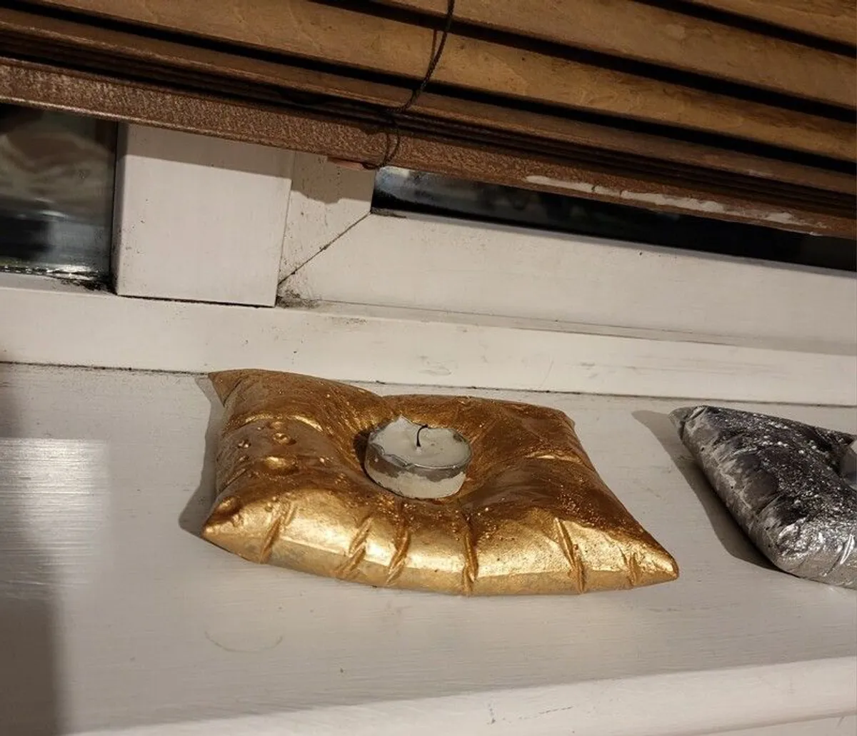 Handmade concrete candle pillows - Image 2