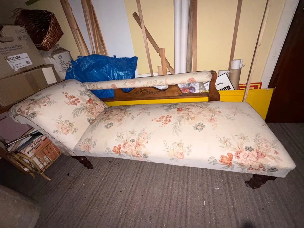 Antique Chaise Longue - Image 2