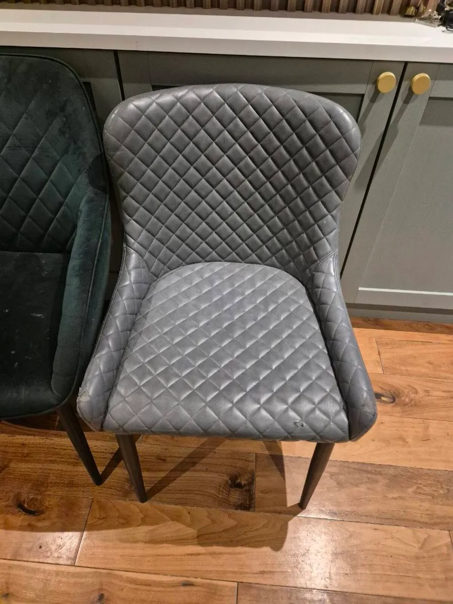 Dining room chairs - Image 4