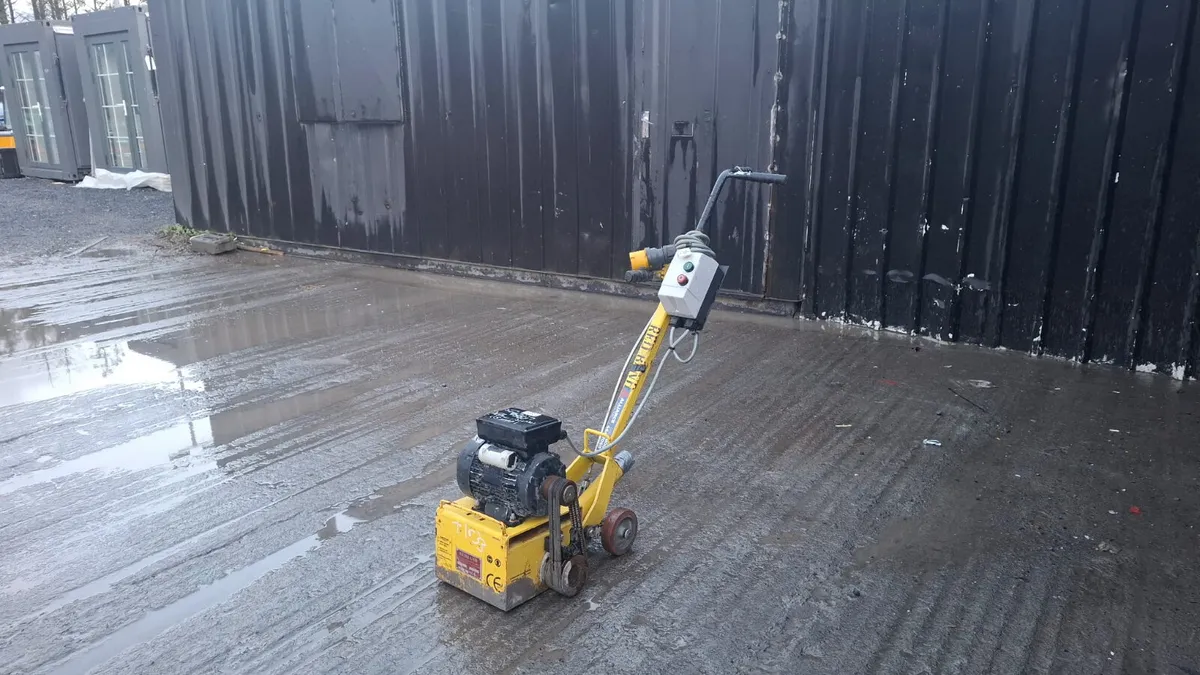 Red Band 110V Floor Grinder - Image 3