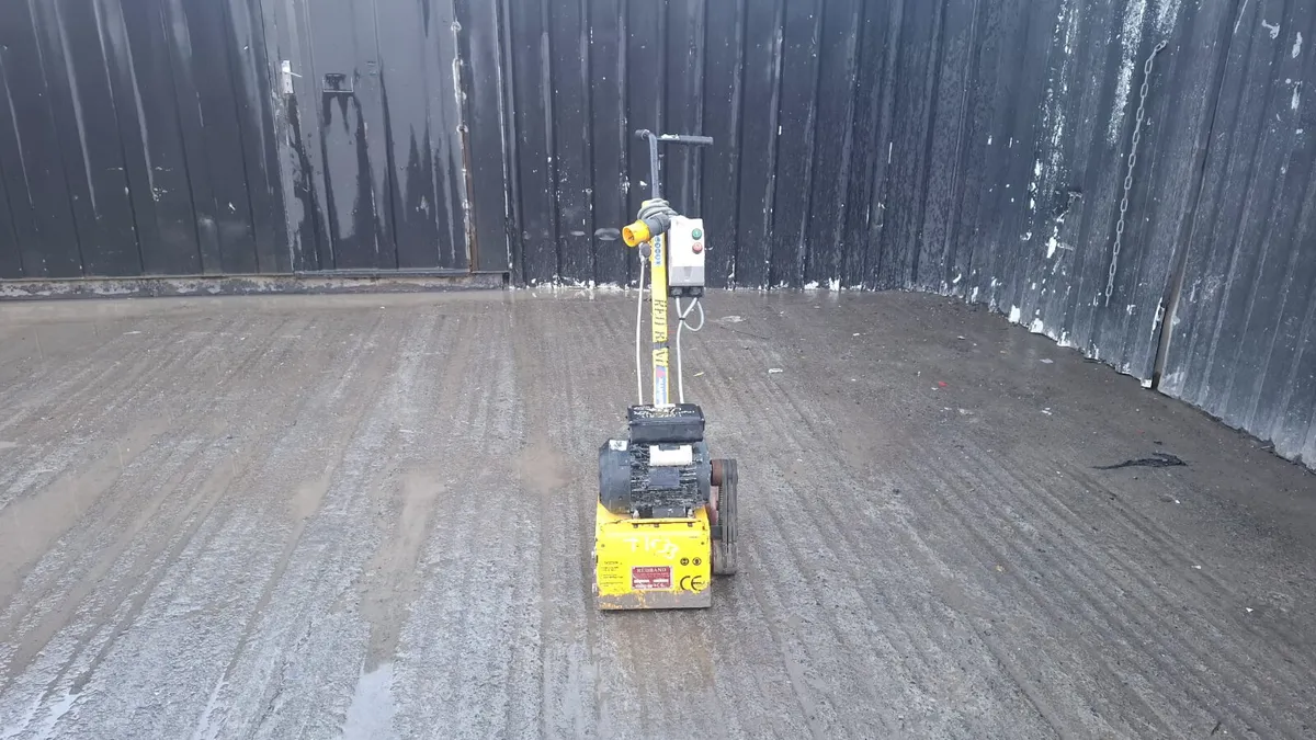 Red Band 110V Floor Grinder - Image 2