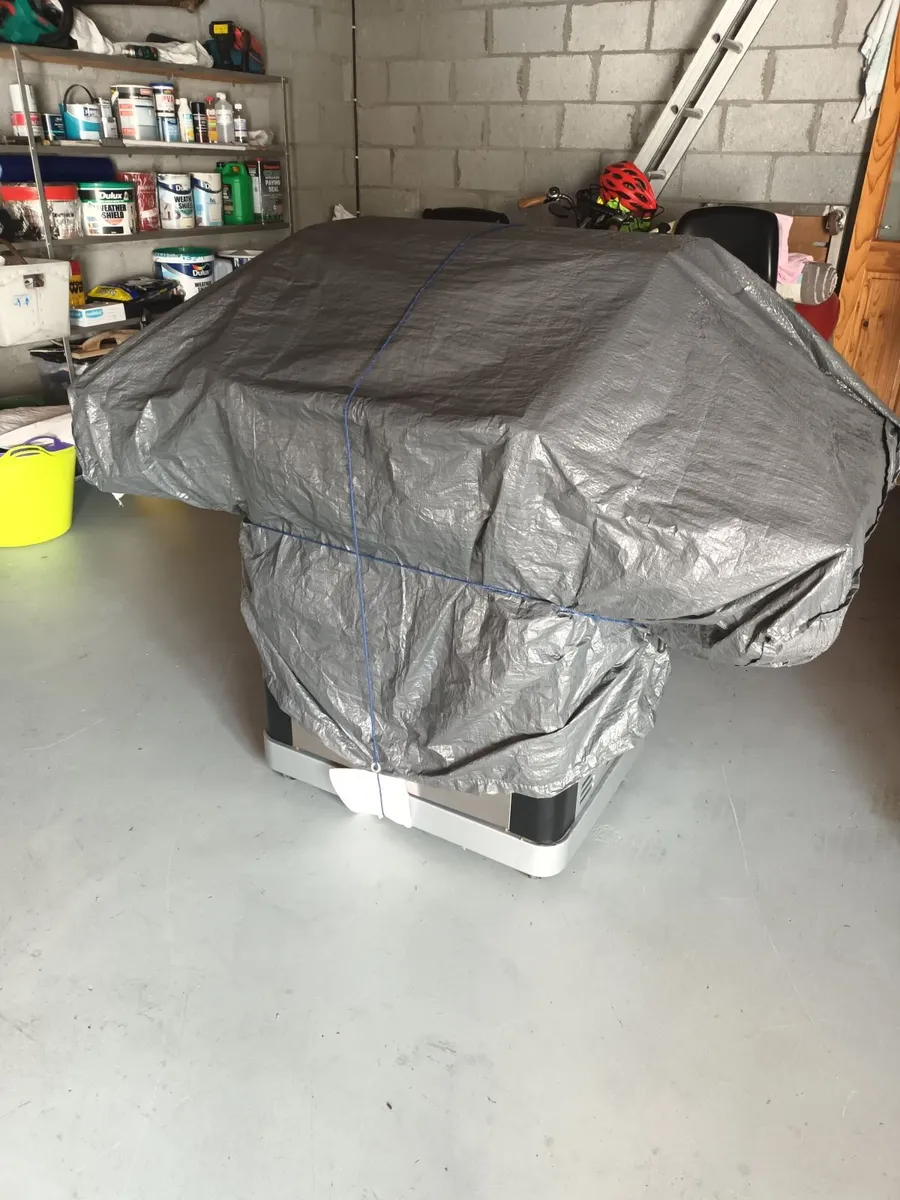 Gas Barbecue - Image 2