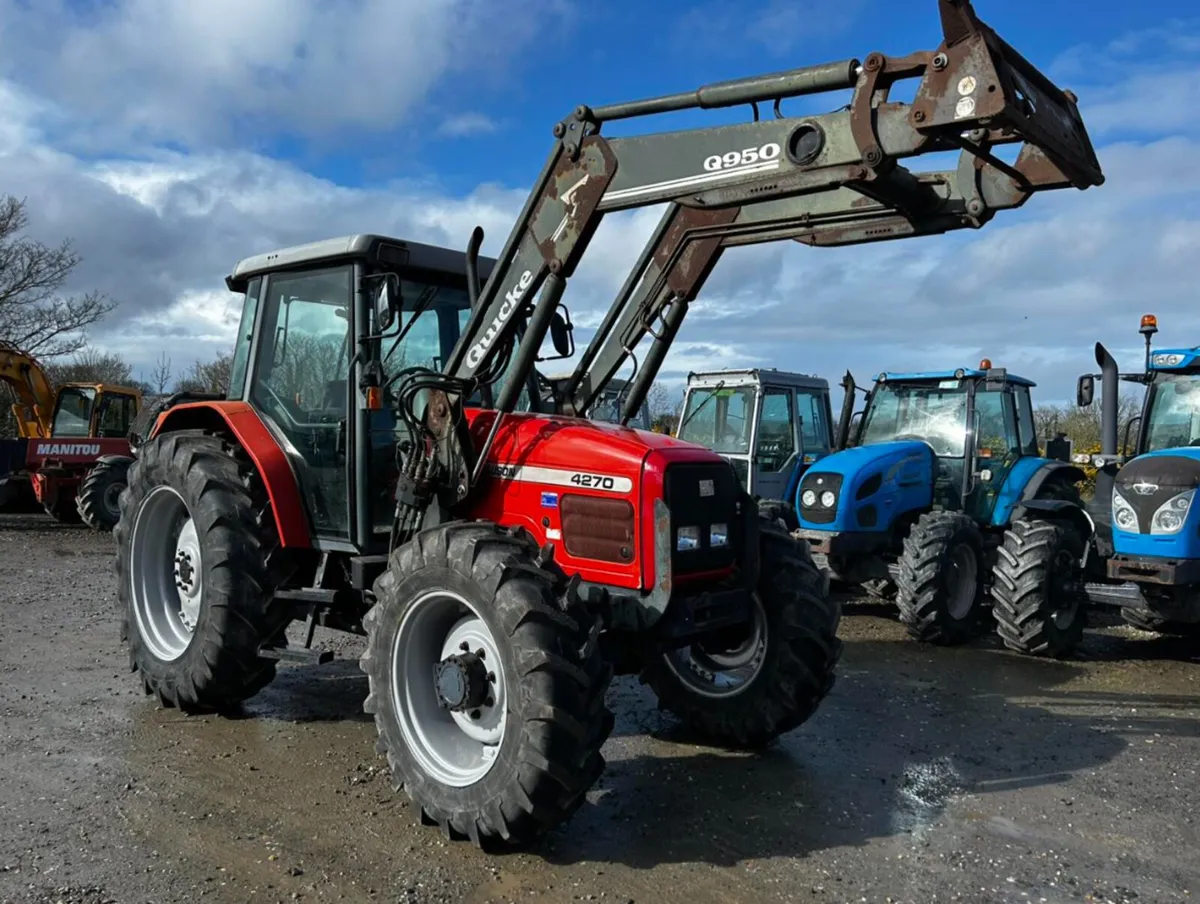 2000 Massey Ferguson 4270 - Image 1