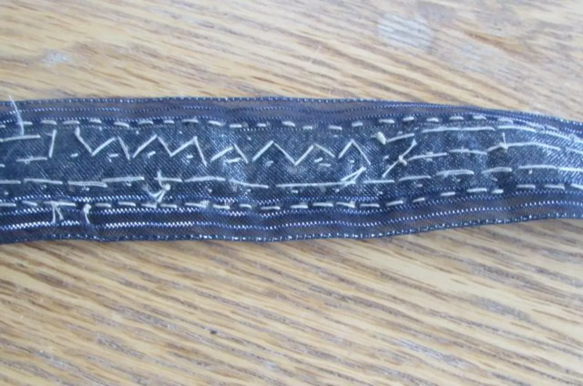 Navy & Gold Braid for Sale - Image 3