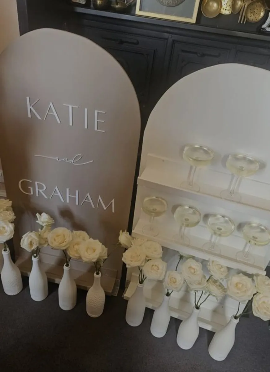 wedding Prosecco wall welcome sign - Image 2