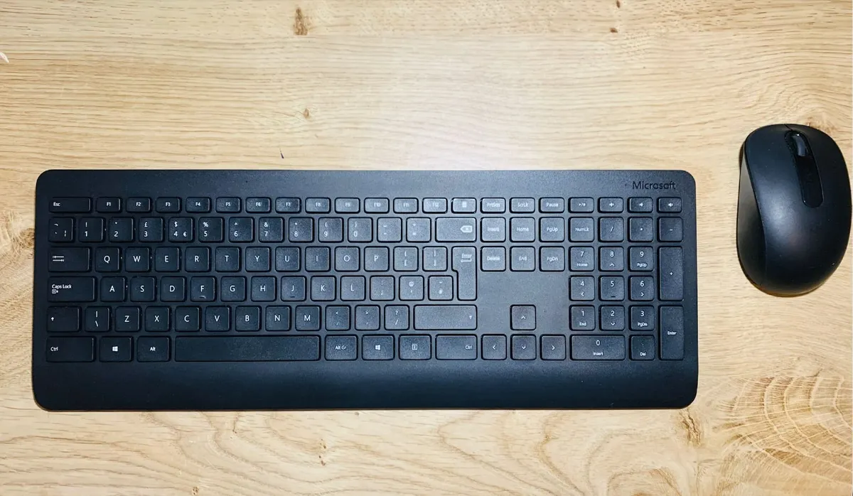 Microsoft Wireless Desktop Keyboard + Mouse - Image 1