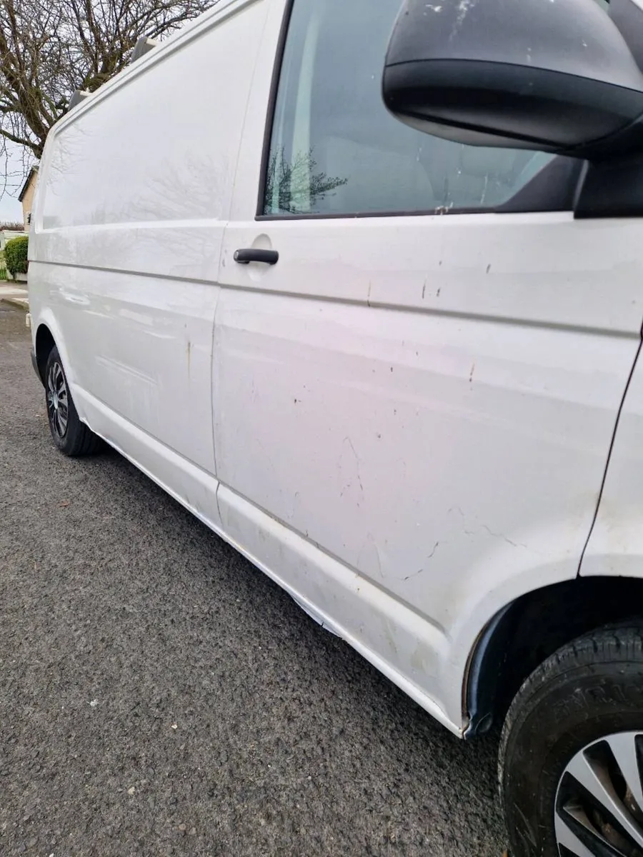 Volkswagen Transporter 2.0 TDI LWB - Image 2