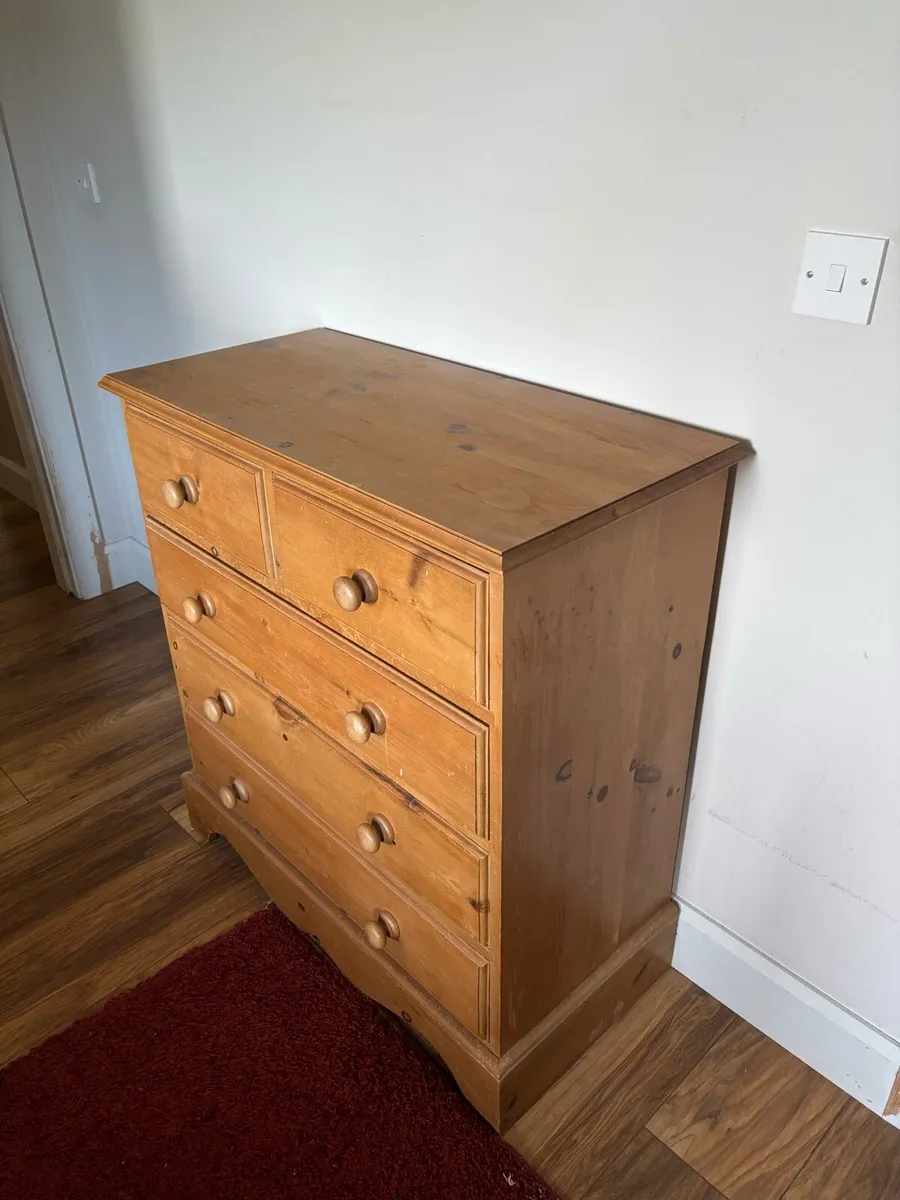 Pine bedroom furniture - Image 4