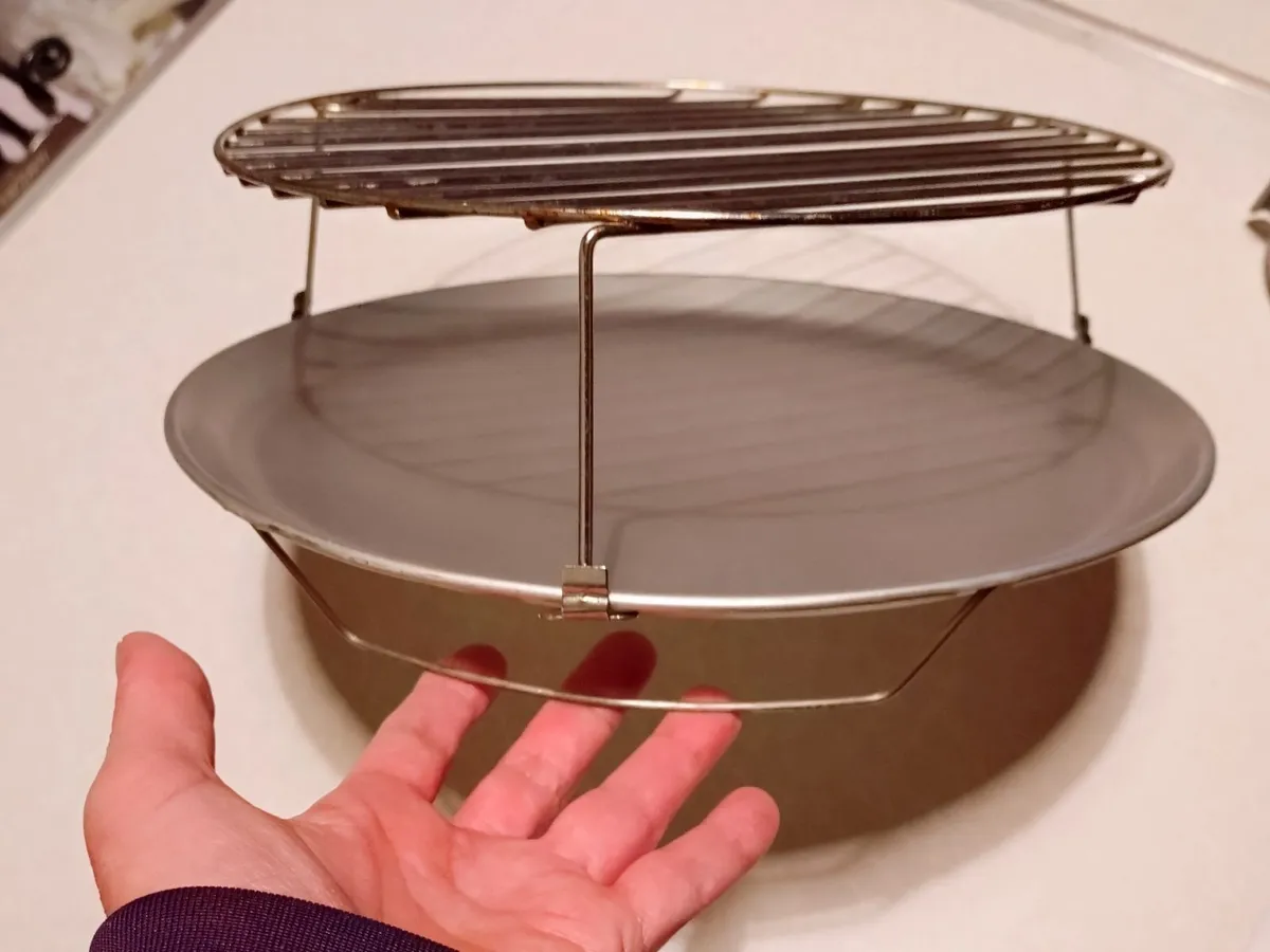 Light Metal Kitchen Tray (used). - Image 4