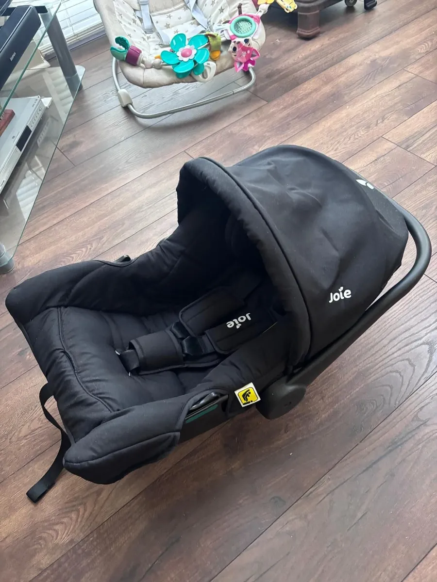 Baby car seat - Image 3
