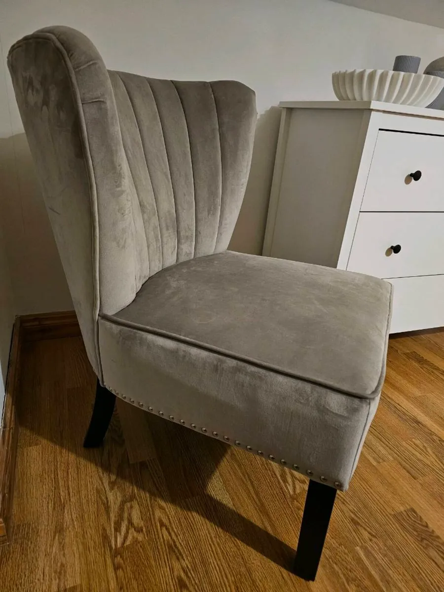 Velver armchair - Image 3