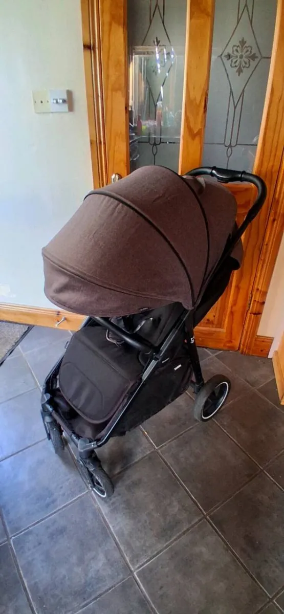 Zummi Zip Stroller - Image 1