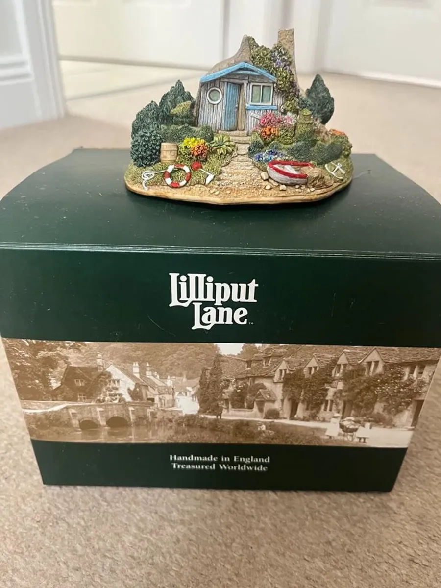 Lilliput lane ornaments - Image 4