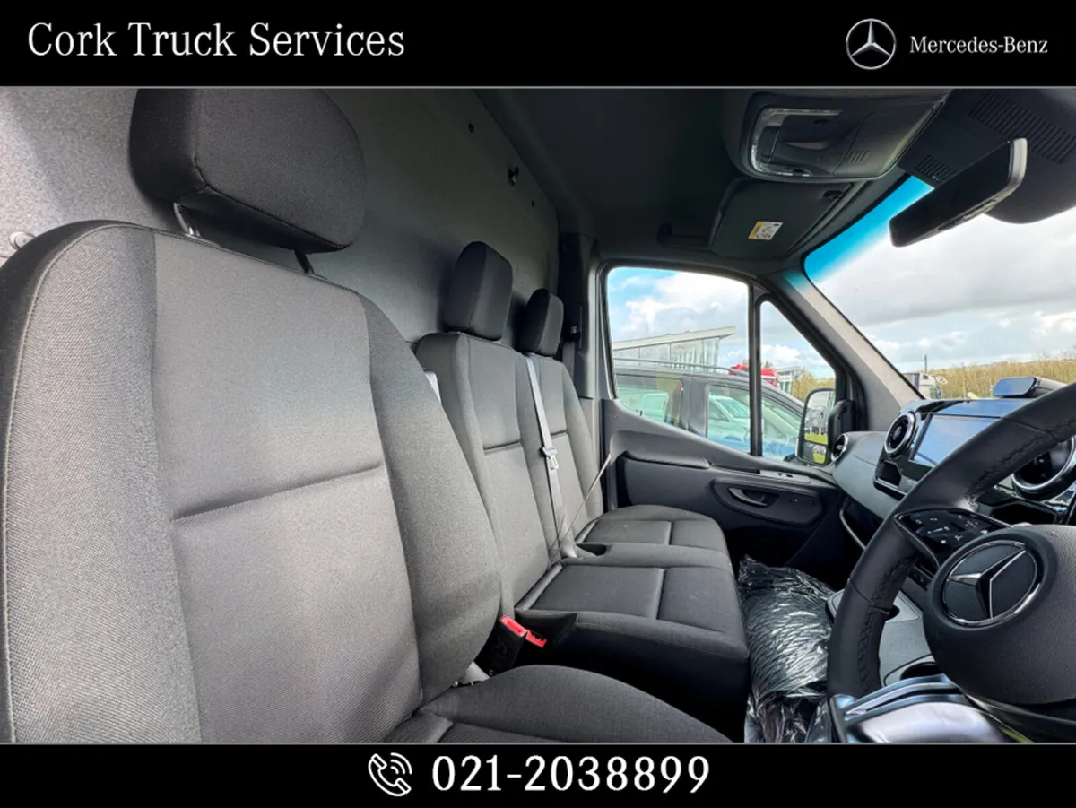 Mercedes-Benz Sprinter 319.36 Select Automatic CTS - Image 3