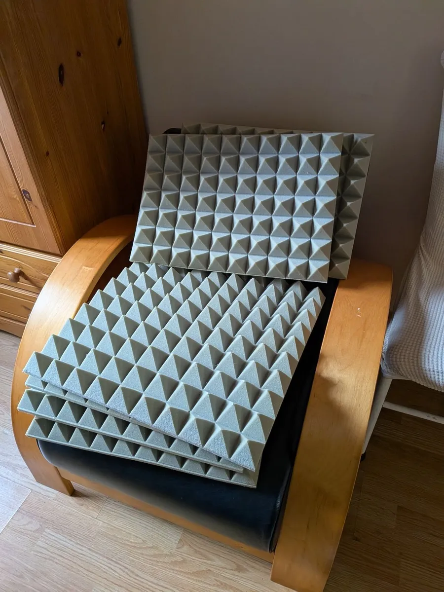 Acoustic foam - Image 2