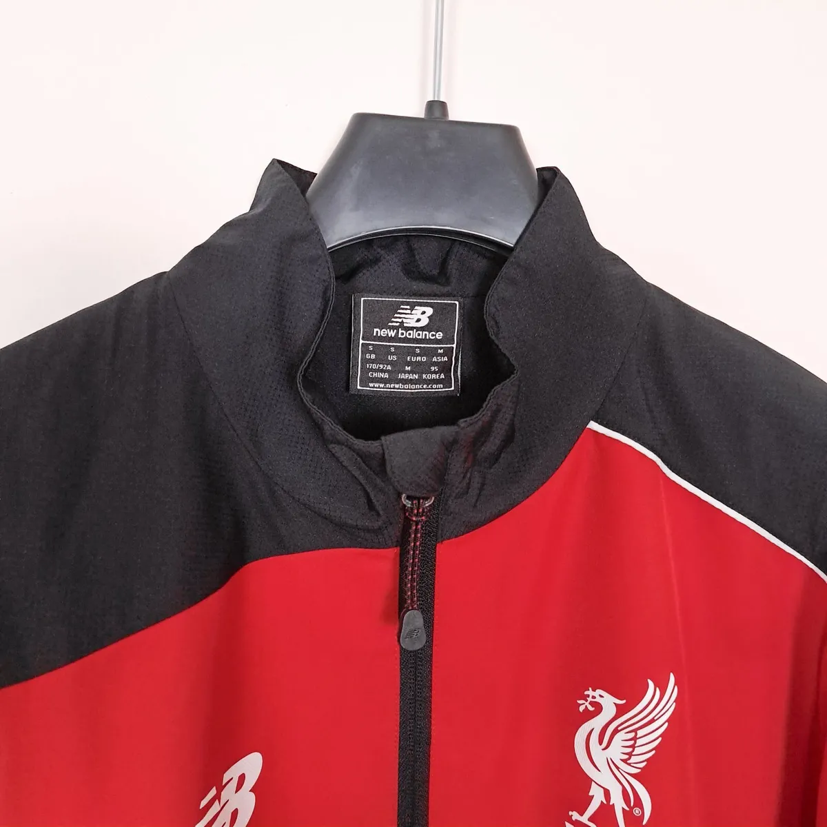 Authentic Liverpool 15 16 Mens Football Jacket S - Image 2