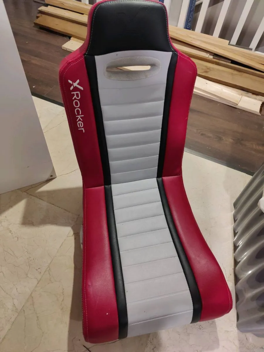 Gamer chair - Image 1