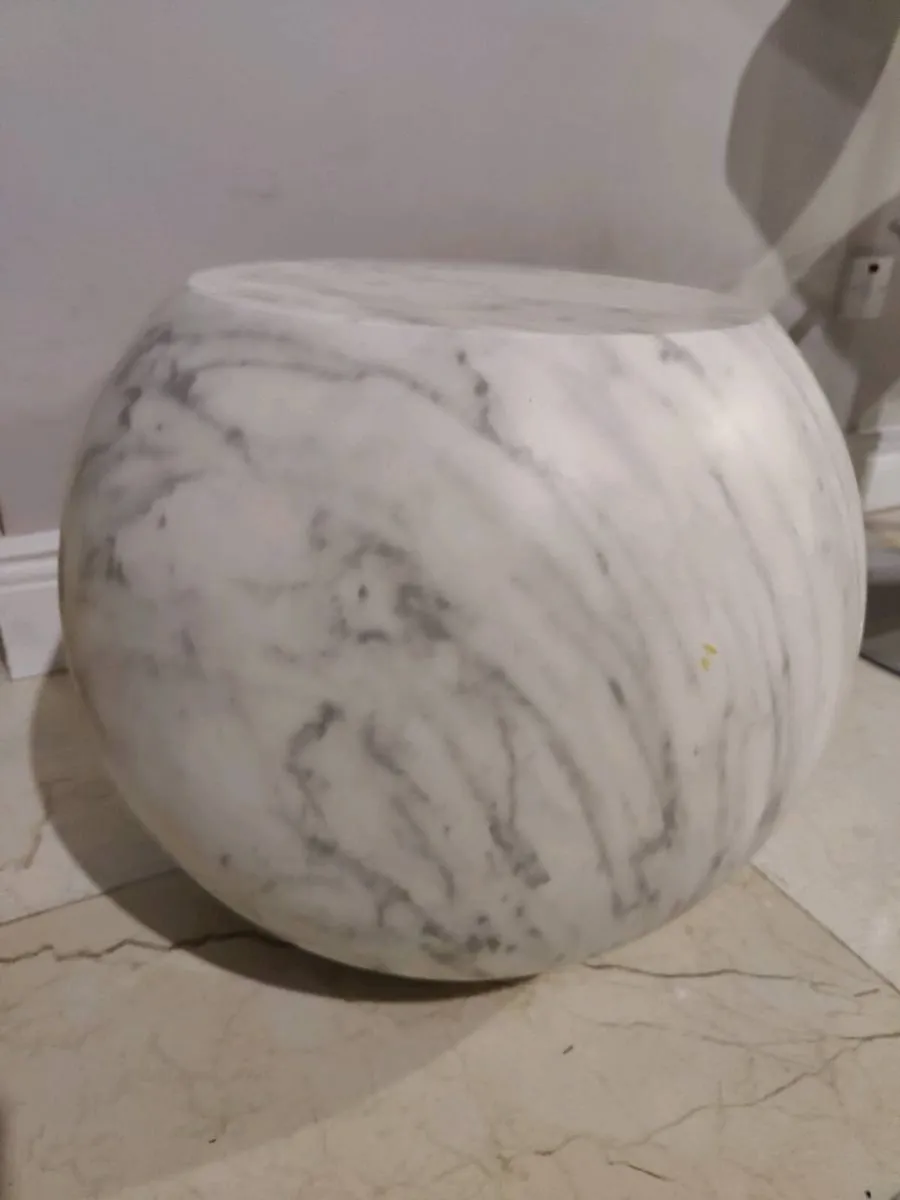 Side table - Image 2