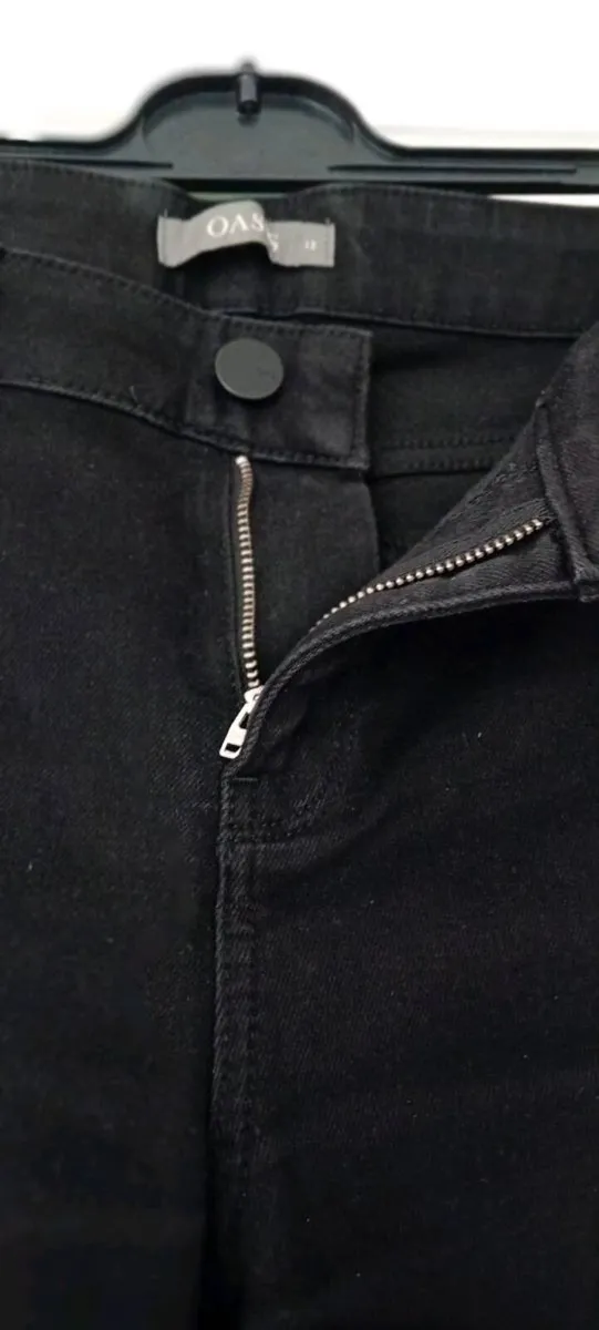 Ladies Jeans - Image 2