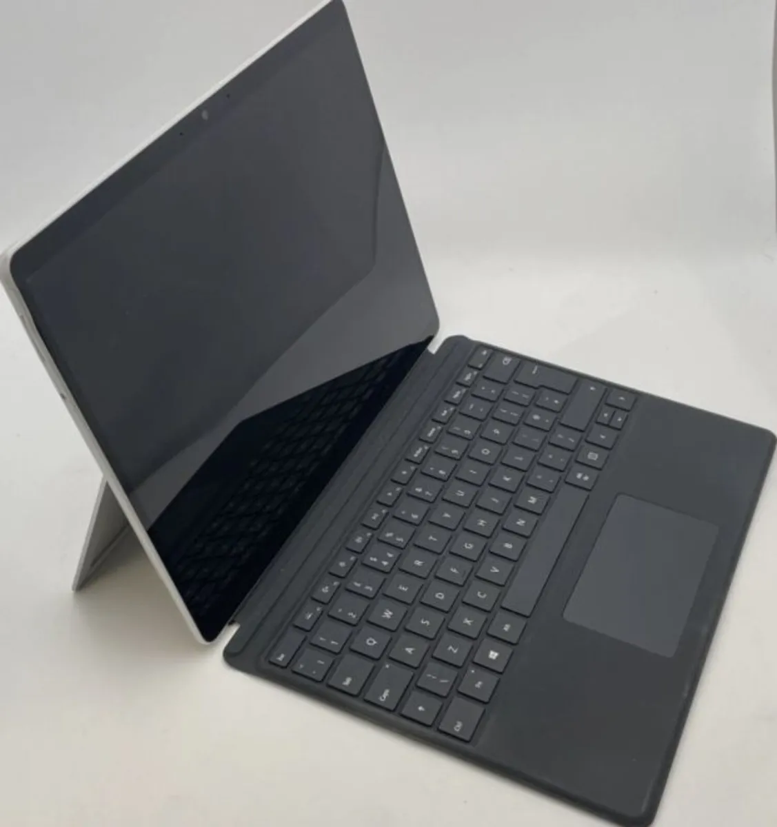 Microsoft Surface Pro 8 13" Touch I5 8GB 256GB SSD - Image 4