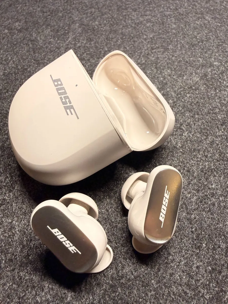 BOSE QuietComfort Ultra Earbuds (Gen 2) - Image 3