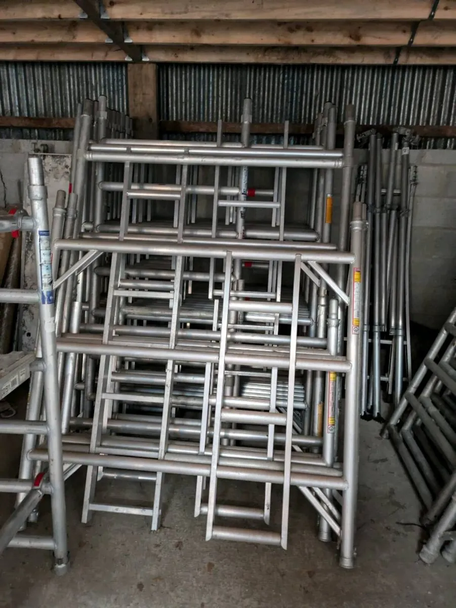Scaffolding tower - Image 4