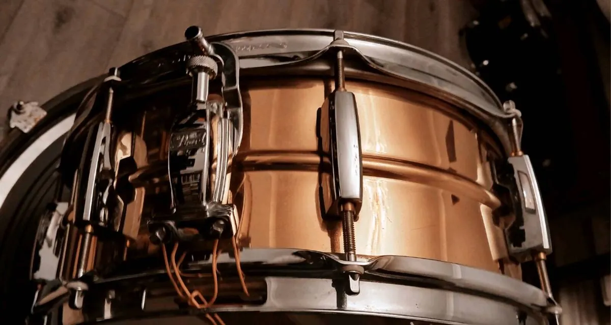Pearl sensitone brass snare - Image 3