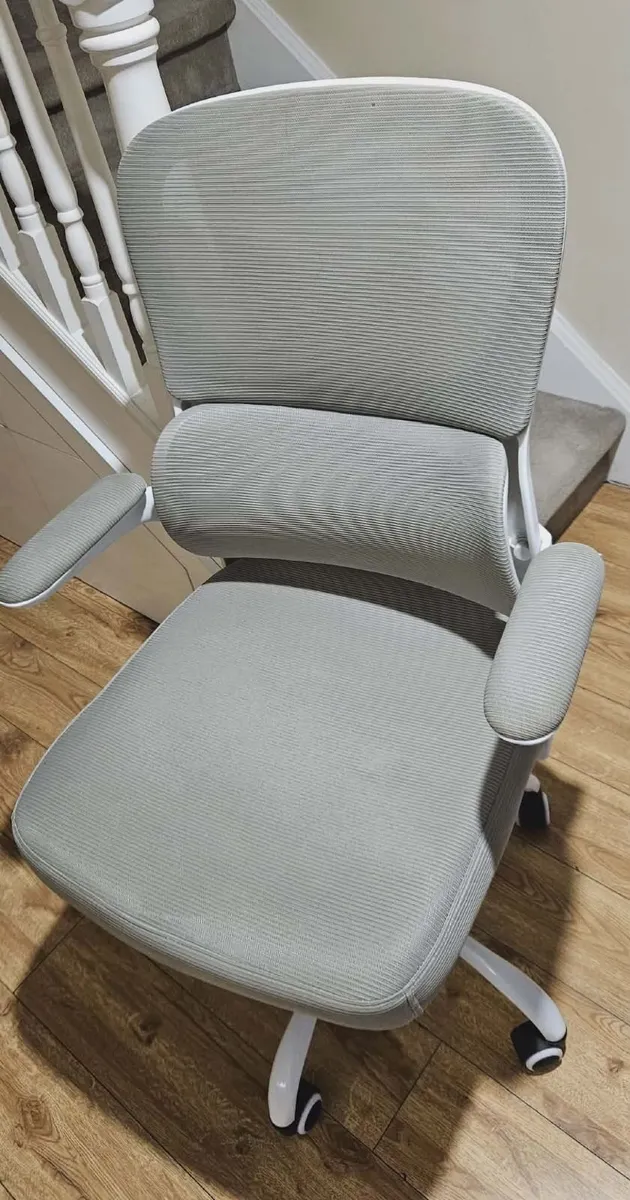 Computer chair - Image 4