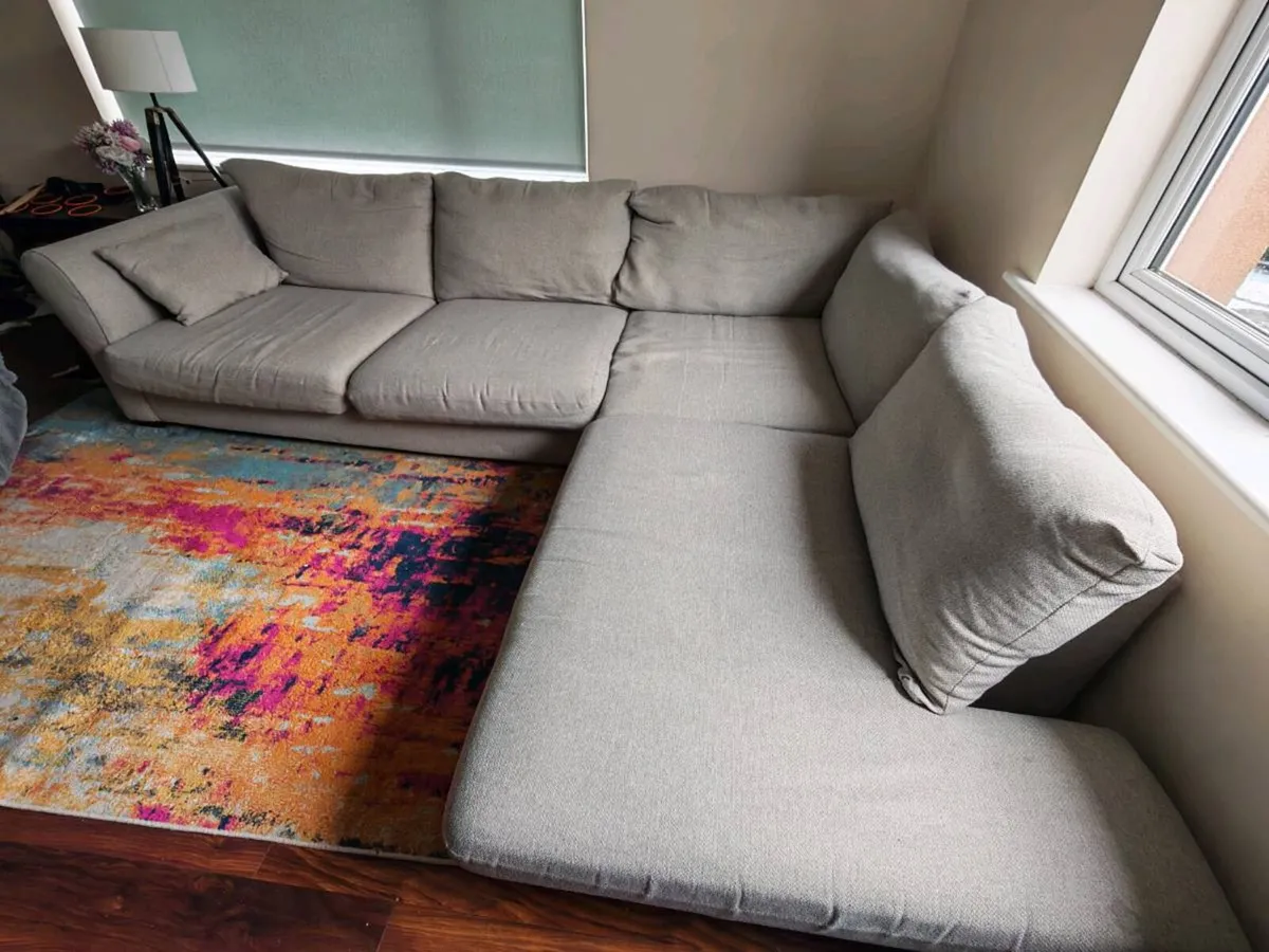 DFS Corner couch - Image 1