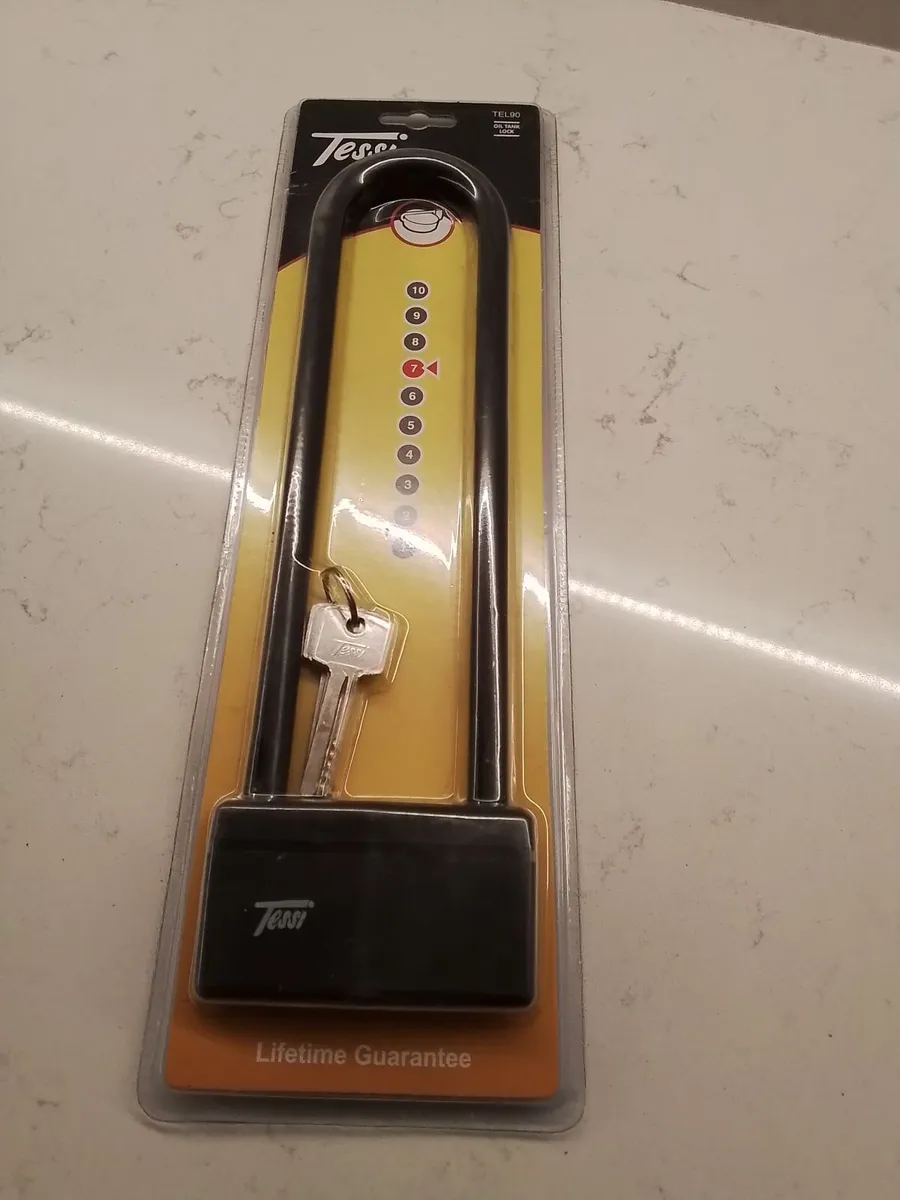 Oil tank lock