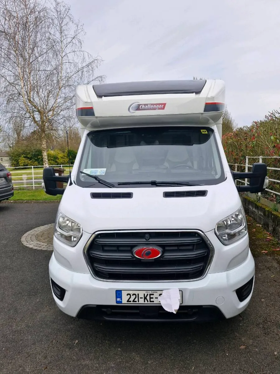 Camper van - Image 2