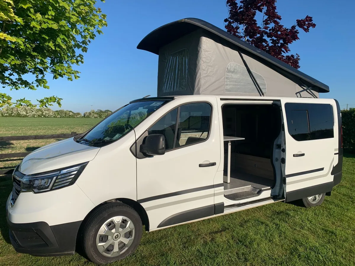 2023 Renault Traffic 2.0L AdBlue DCI 130 Campervan - Image 1