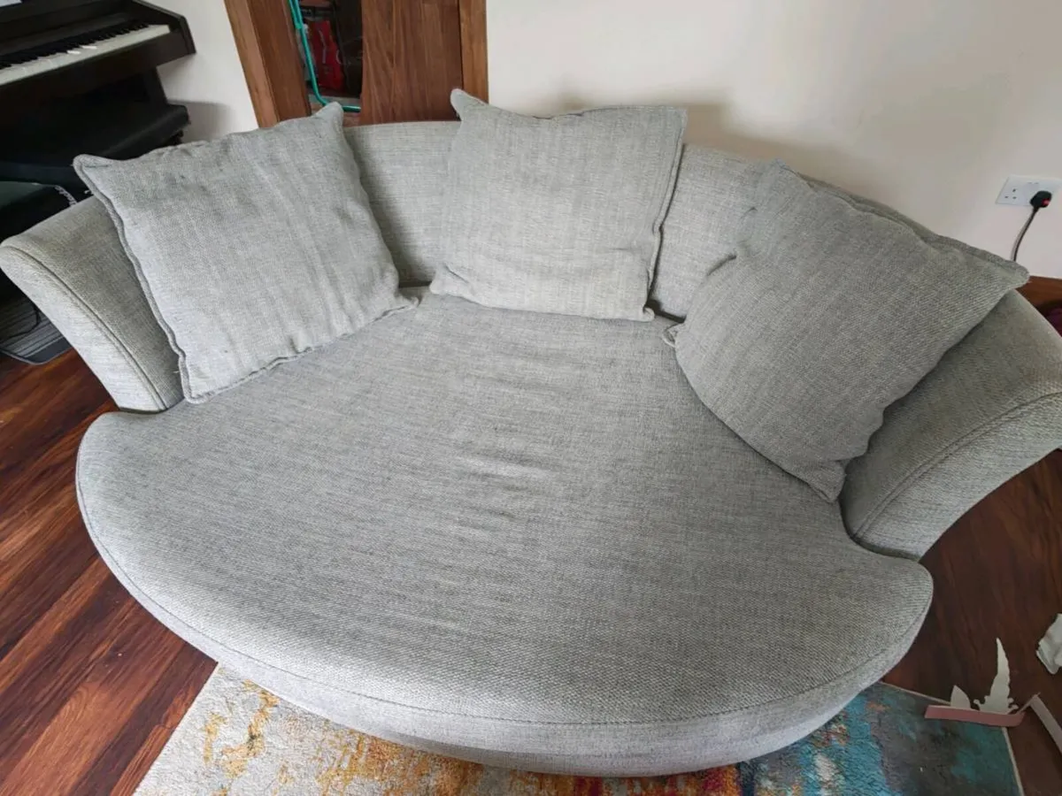 DFS Lorella cuddle couch - Image 2
