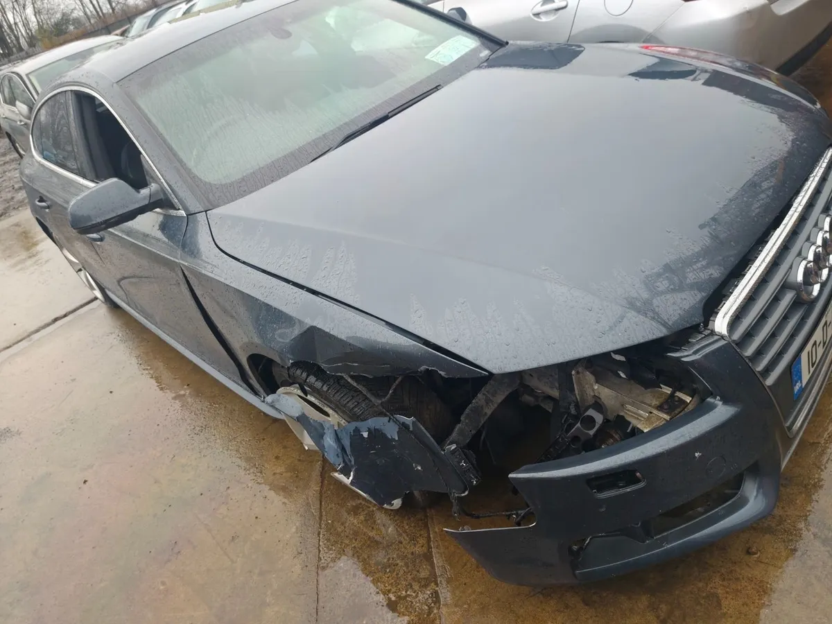 2010;audi a5 - Image 3