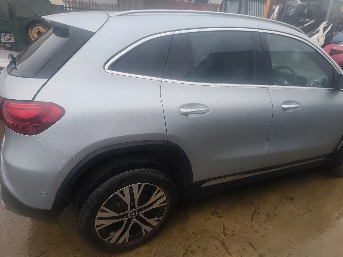 241 mercedes gla - Image 4